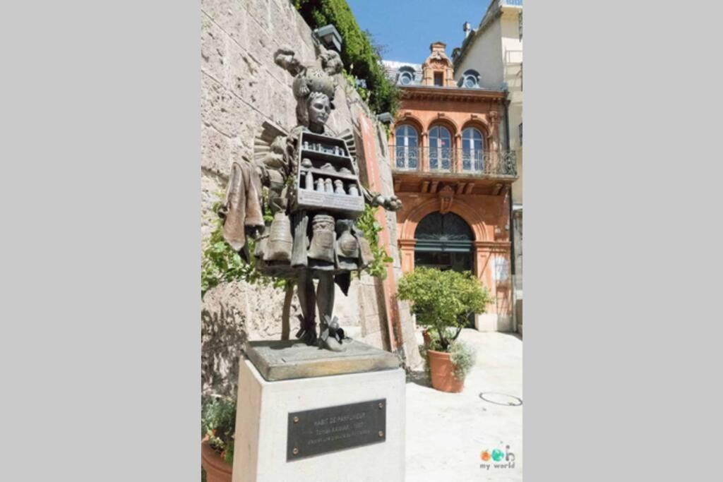 3 pièces neuf au pied des musées - Wifi&Parking Grasse Esterno foto