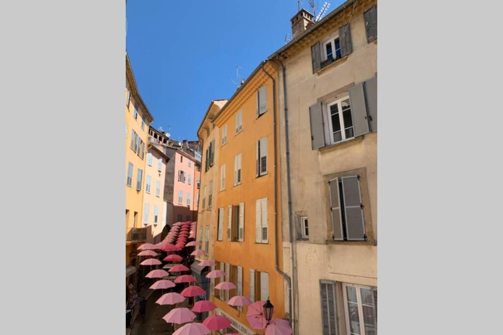 3 pièces neuf au pied des musées - Wifi&Parking Grasse Esterno foto