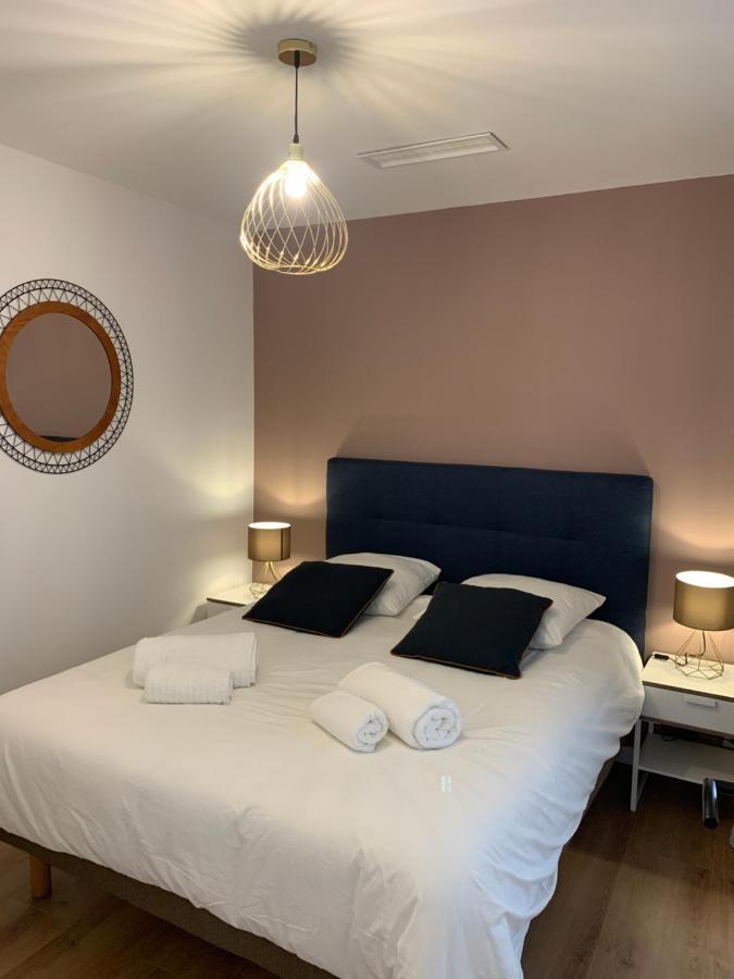 3 pièces neuf au pied des musées - Wifi&Parking Grasse Esterno foto